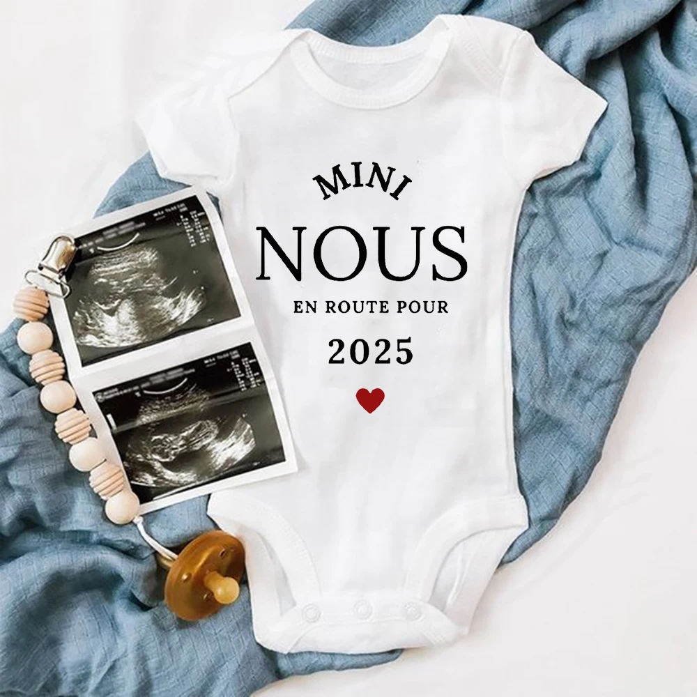 Pelele estampado Nous En Poute Pour 2025 – Suave para bebé - imagen 2