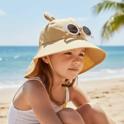 Sombrero infantil de playa con ala ancha, silbato y protección solar