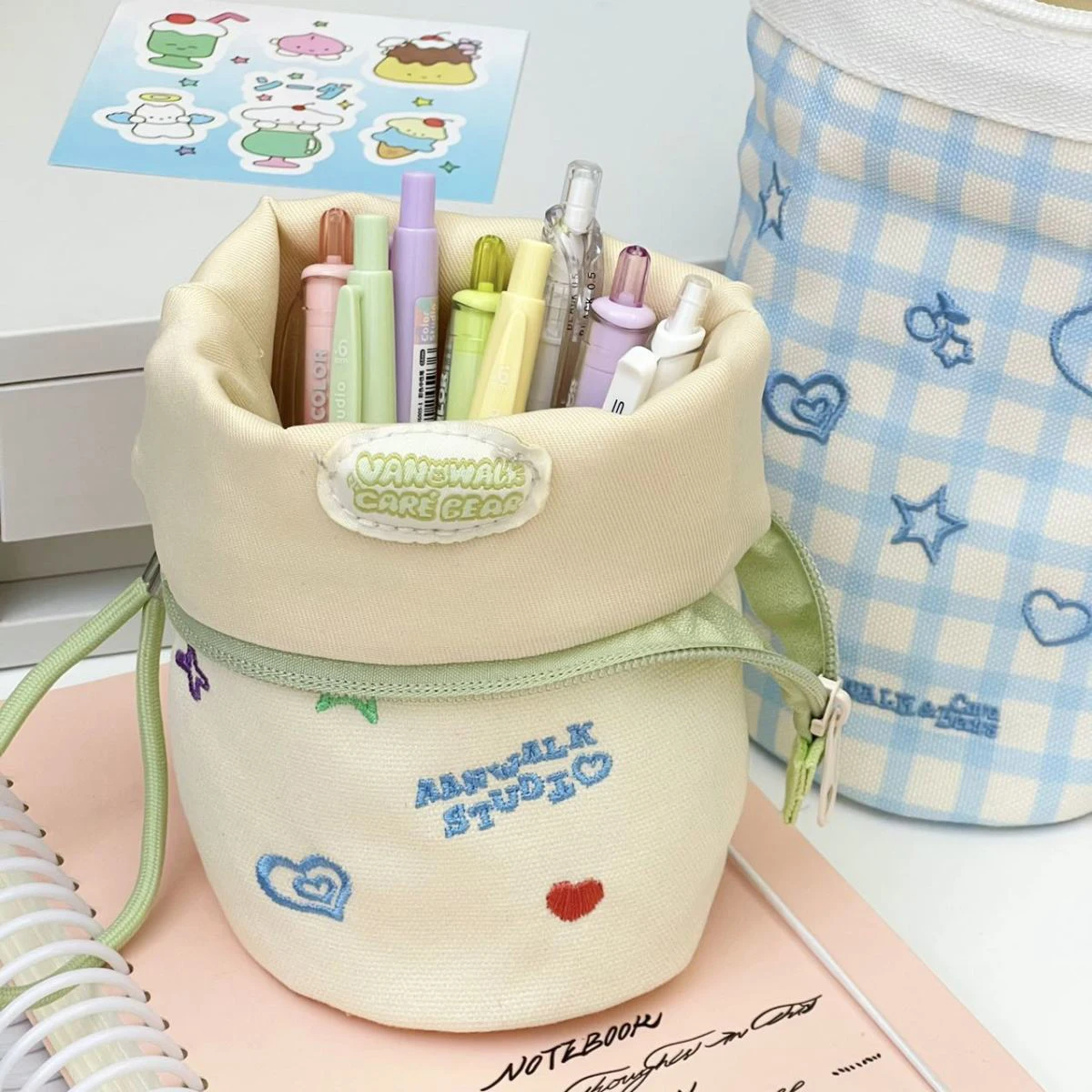 Estuche escolar kawaii para niños