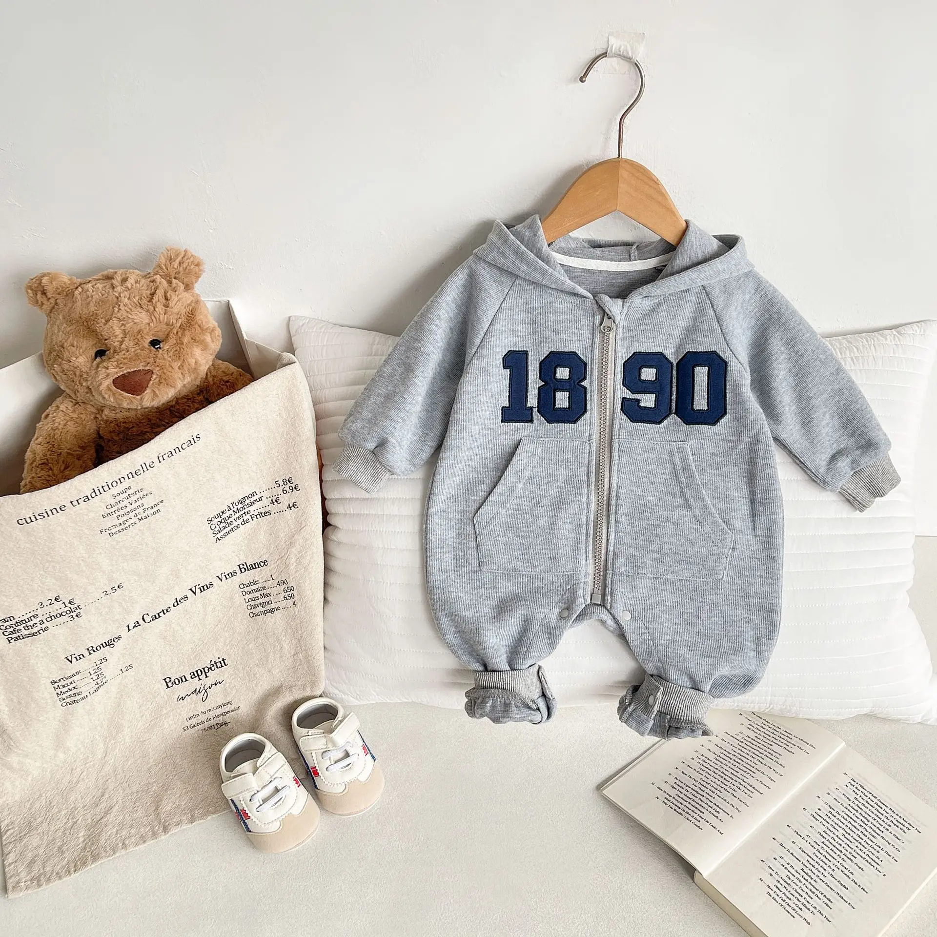 Mono terciopelo invierno para bebé – Chaqueta acolchada cálida - imagen 4