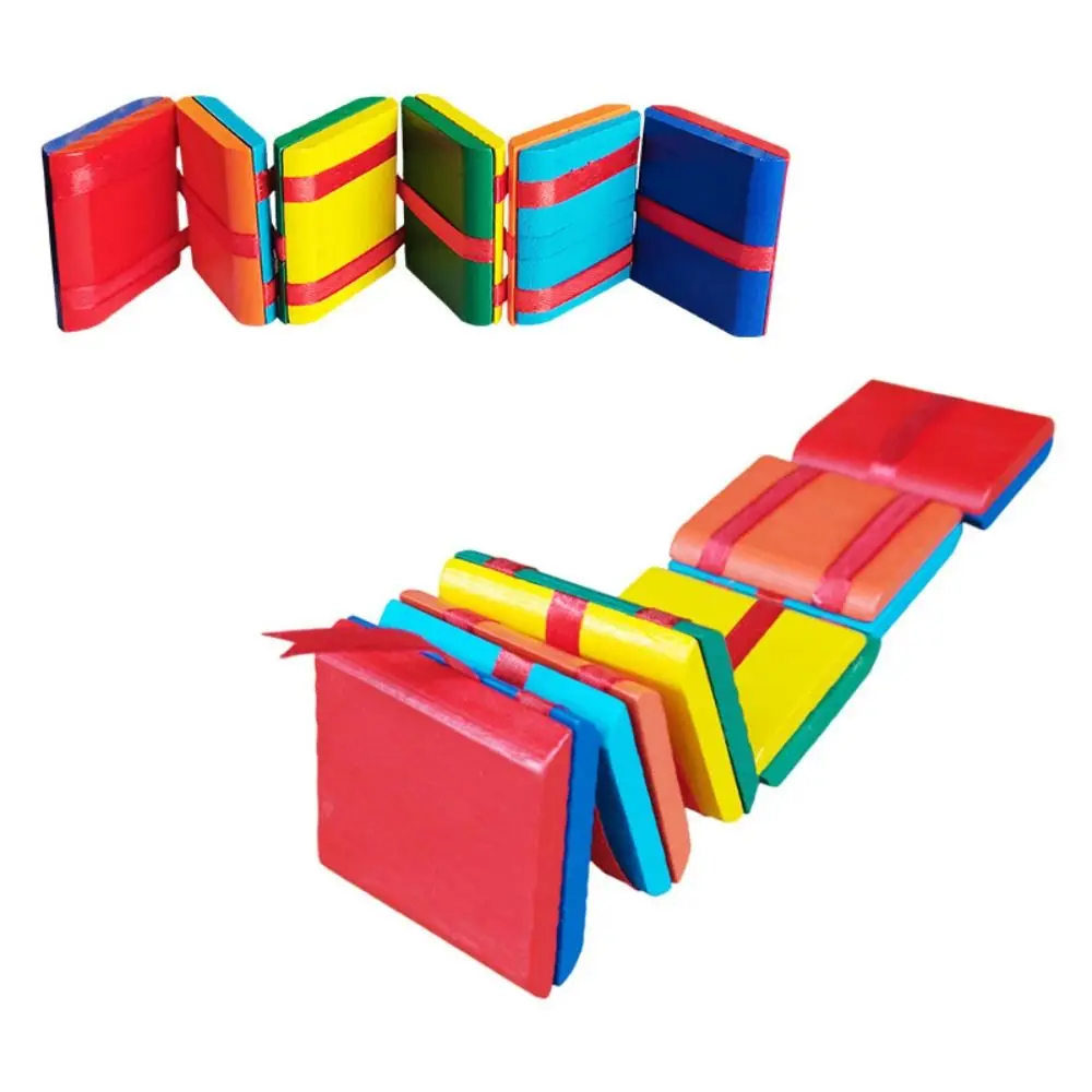 Flipo-escalera de madera para niños con solapa colorida - imagen 5