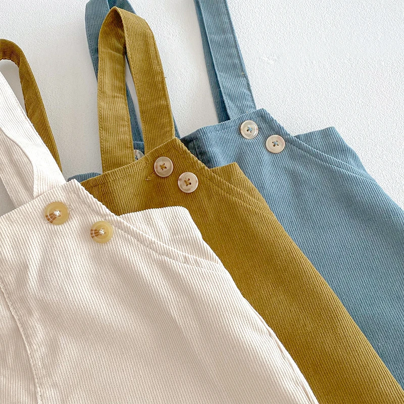 Monos vintage de pana para niños - detalles
