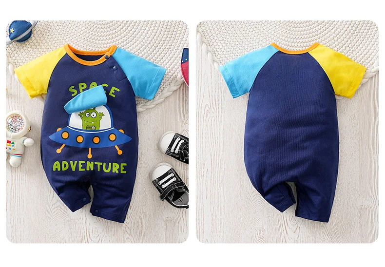 Estampado OVNI en prenda de bebé