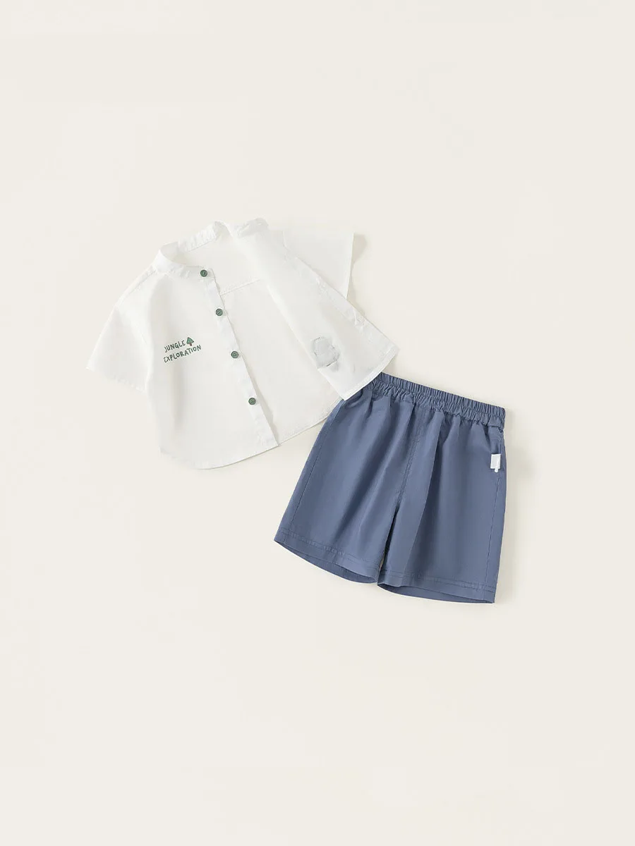 Detalle del elástico de cintura de los pantalones cortos