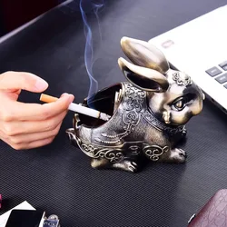 Cenicero de metal con tapa para interiores y exteriores