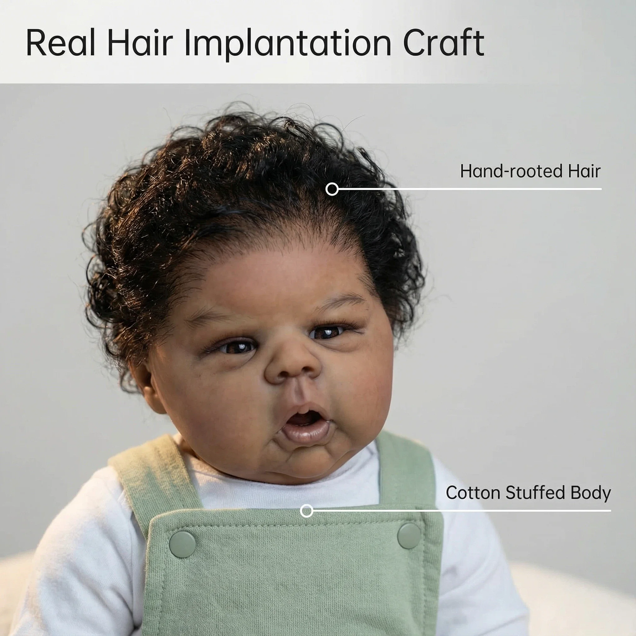 Muñeca coleccionable con estética realista