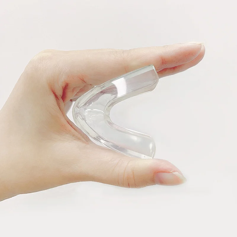 Protección de esquinas transparente autoadhesiva para muebles - imagen 2