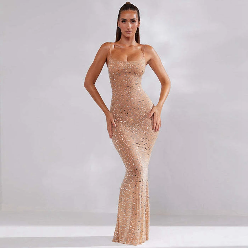 Vestido de premamá con pedrería y falda de tul para bienvenida - imagen 4