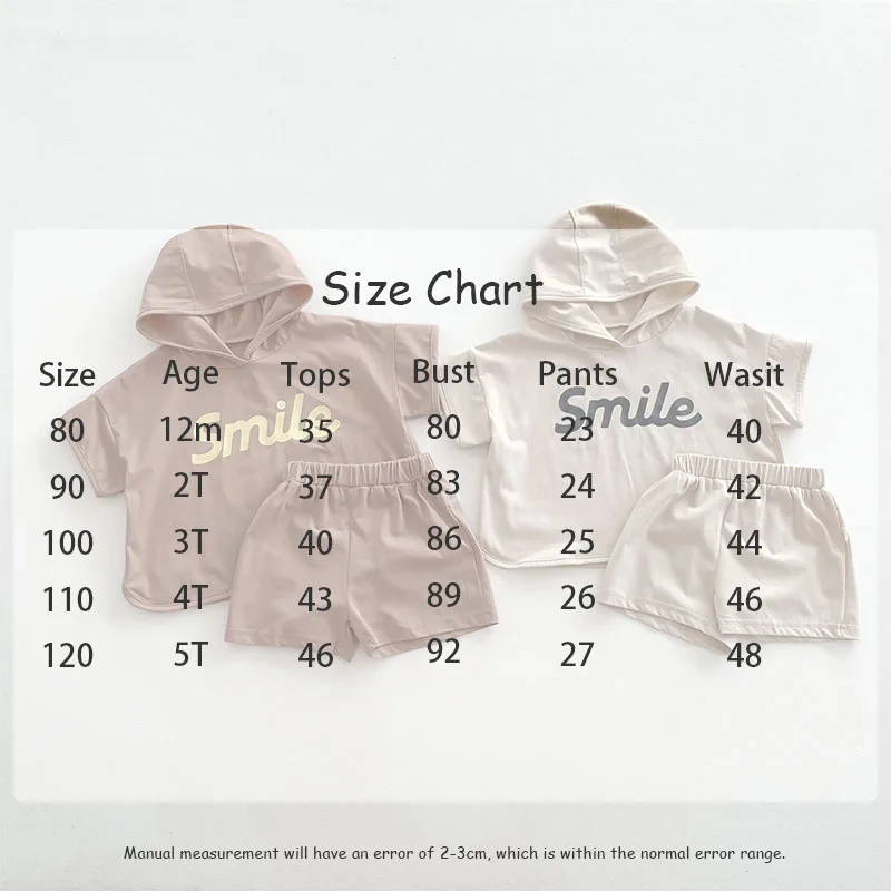 Camiseta con estampado de letras y shorts coordinados