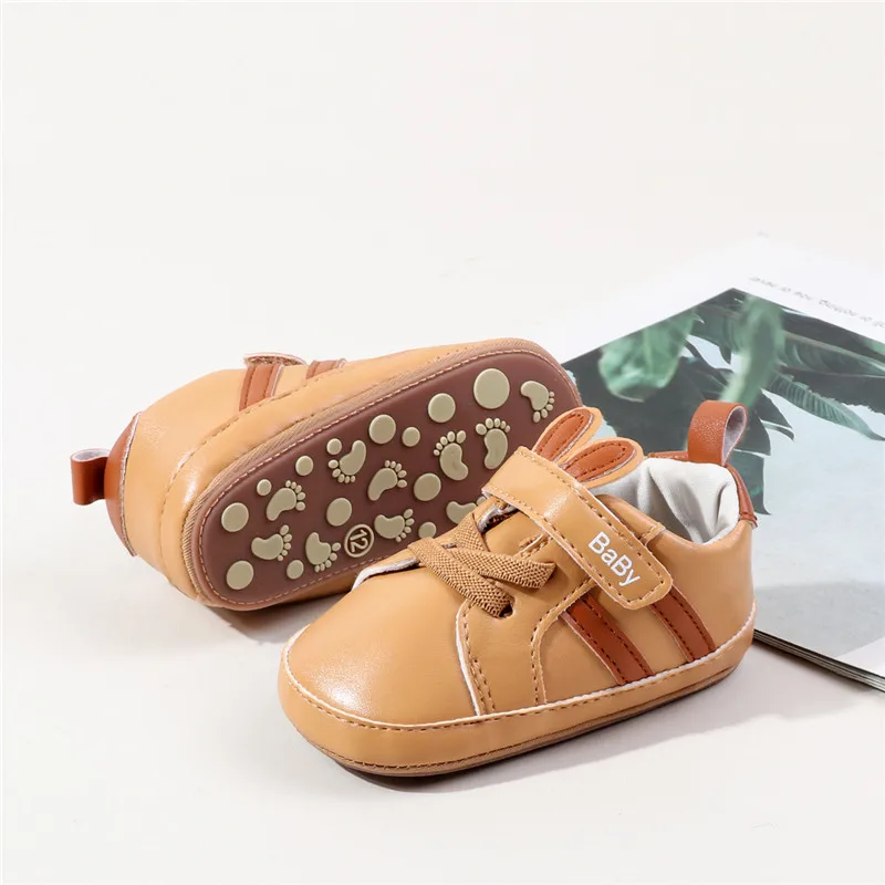 Zapatillas de cuero para bebé con suela blanda primeros pasos - imagen 5