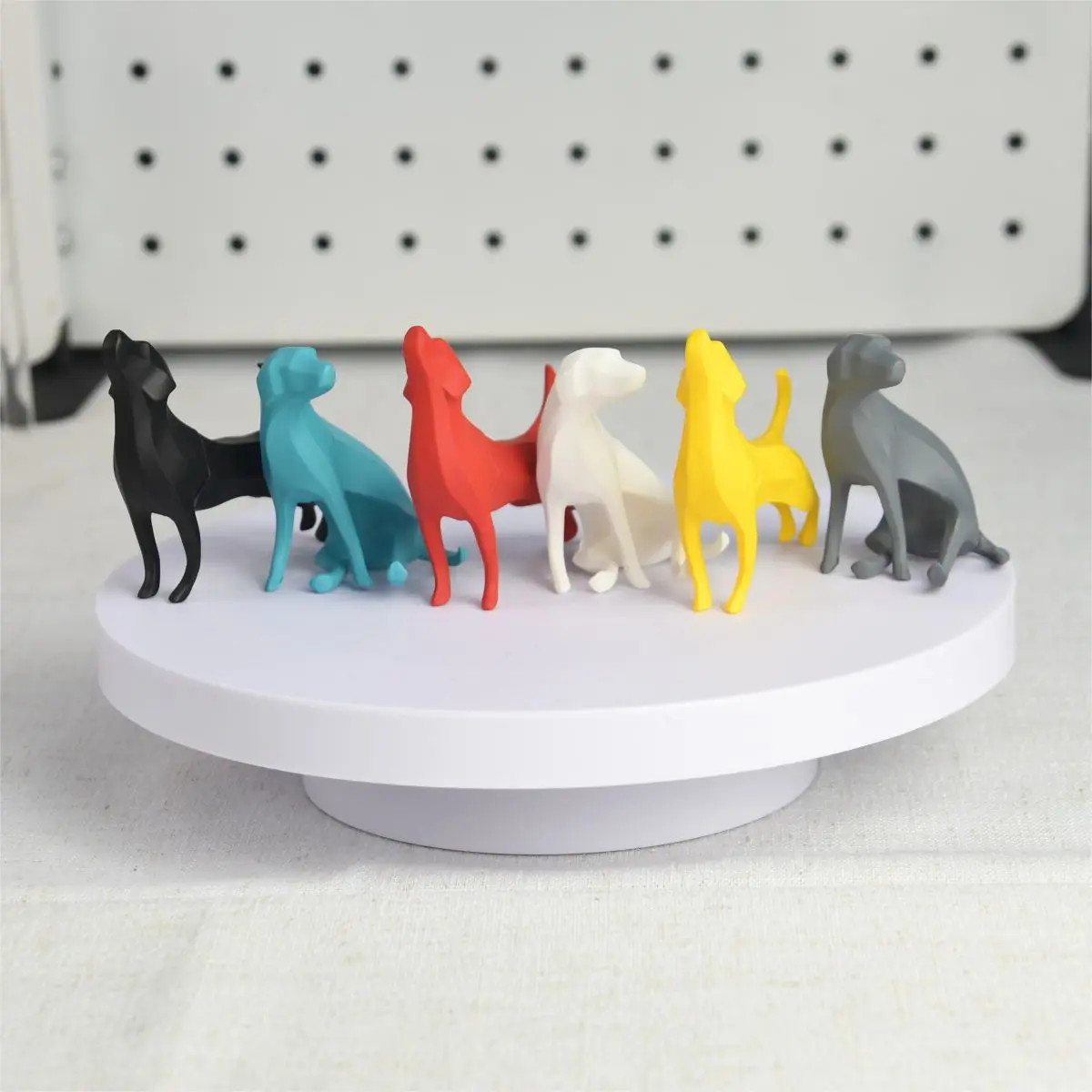 Figura coleccionable Los Perros Ryo Hagiwara – Decoración escritorio - imagen 2
