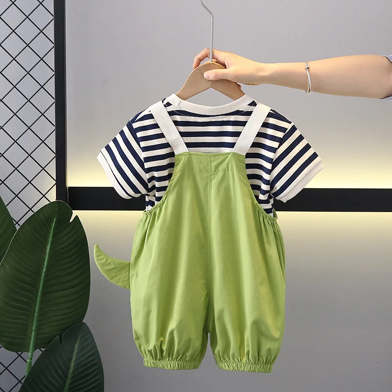 Conjunto de verano para bebé: camiseta rayas y pantalón corto - imagen 4