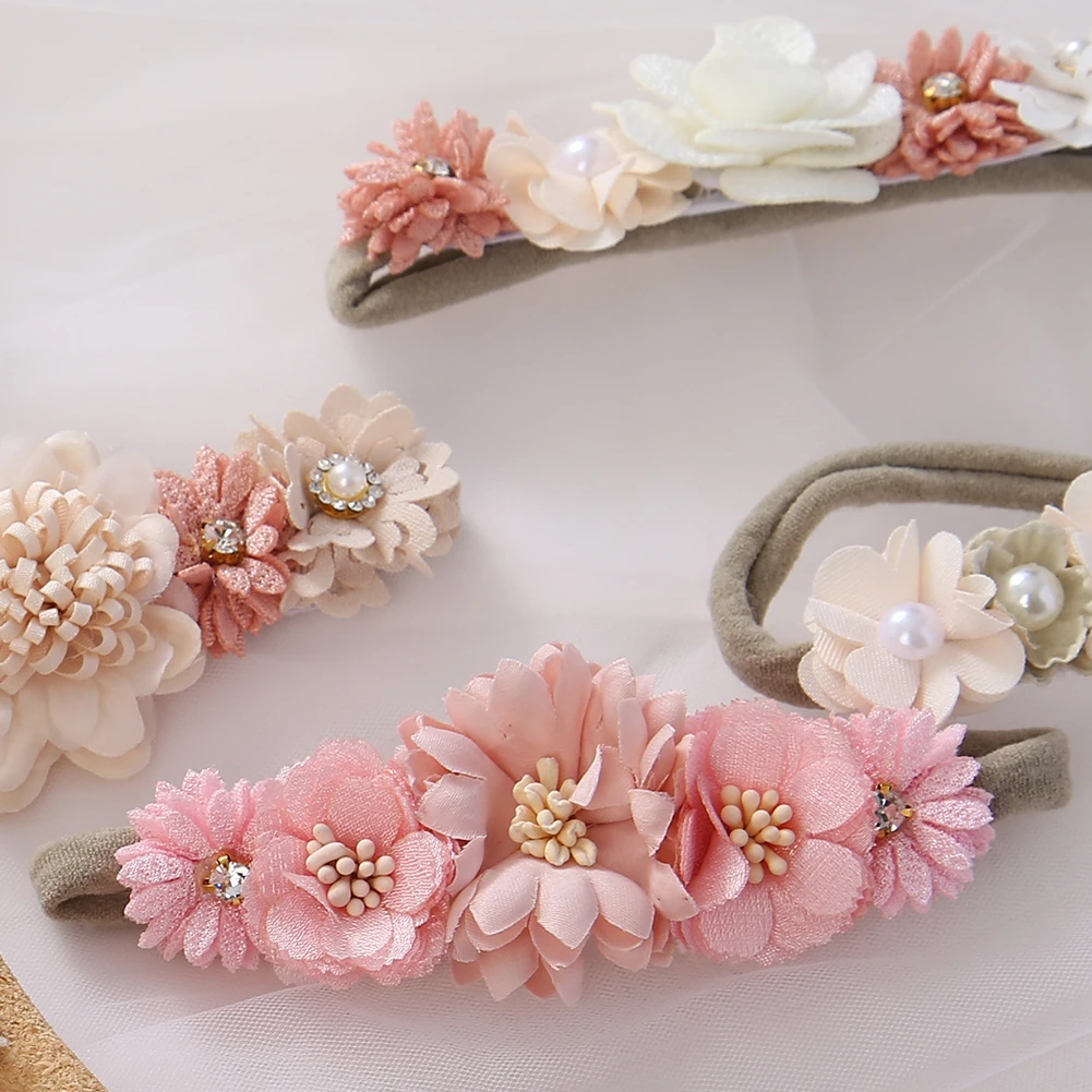 Diadema floral de fantasía para bebé y niña – Tiara suave con brillo - imagen 4