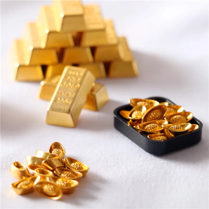 Detalle de lingote de oro simulacro