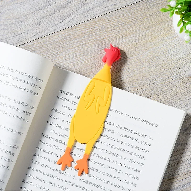 Marcapáginas de pollo con colores vivos