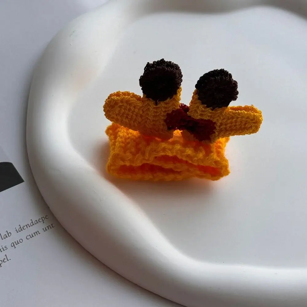 Sombrero en muñeca 10-15 cm