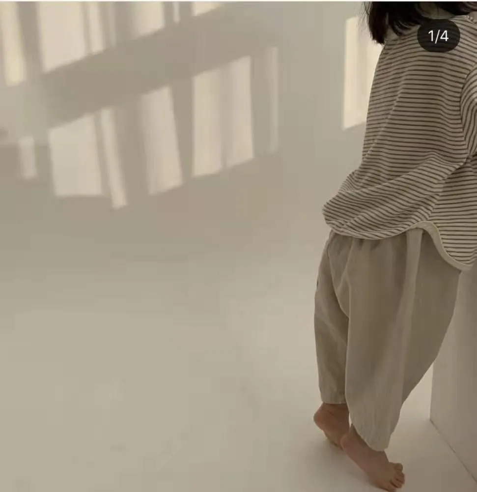 Vista de la sudadera infantil en uso