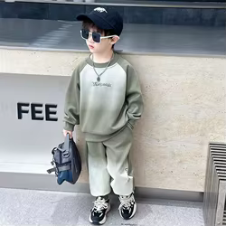 Conjunto de sudadera infantil dos piezas con letras primavera-otoño