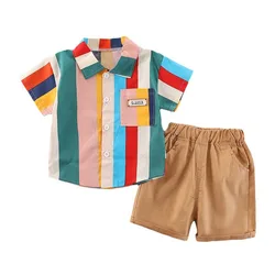Conjunto bebé verano camisa de rayas y pantalones suave