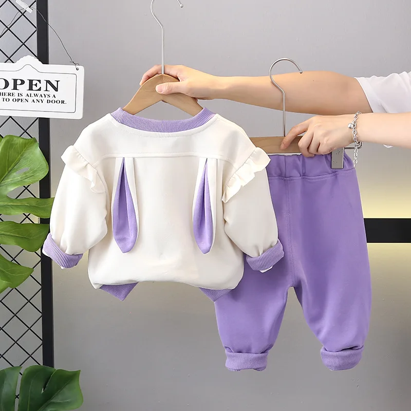 Conjunto otoñal para bebé: camiseta de manga larga, pantalón suave - imagen 3
