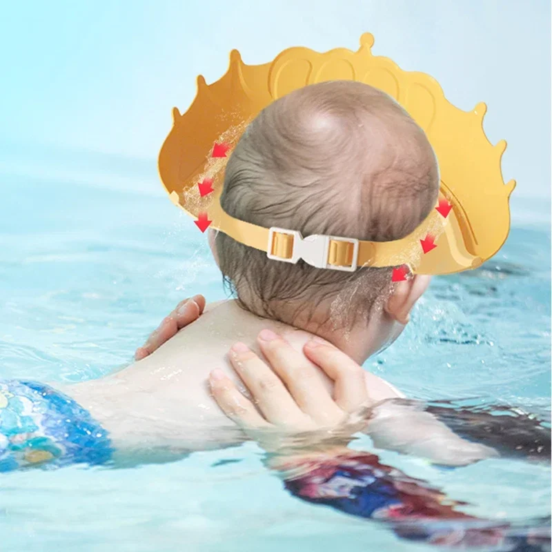 Gorro de silicona ajustable para bebé con protección auditiva - imagen 2