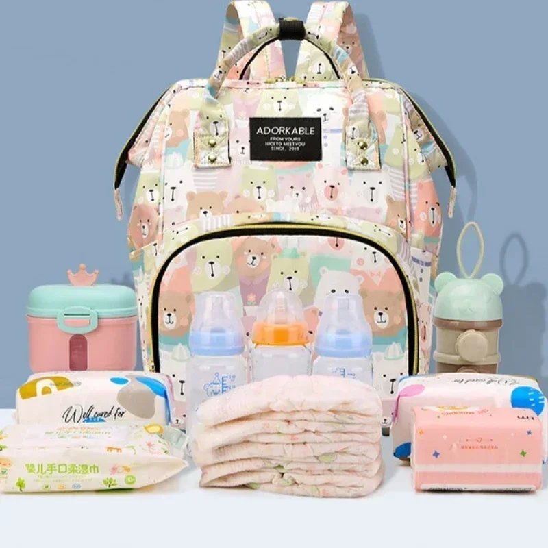 Bolsón cambiador impermeable con estampado para bebé - imagen 2