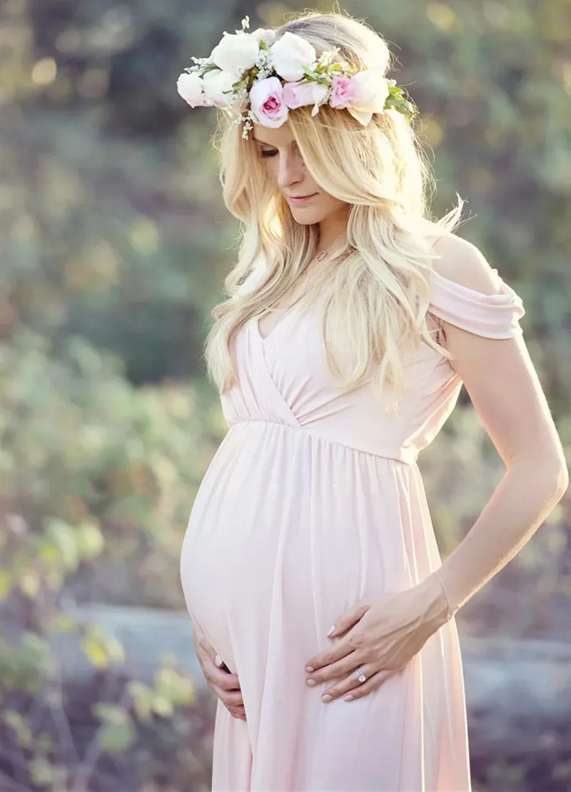 Vestido premamá largo con abertura frontal para sesión de fotos - imagen 5
