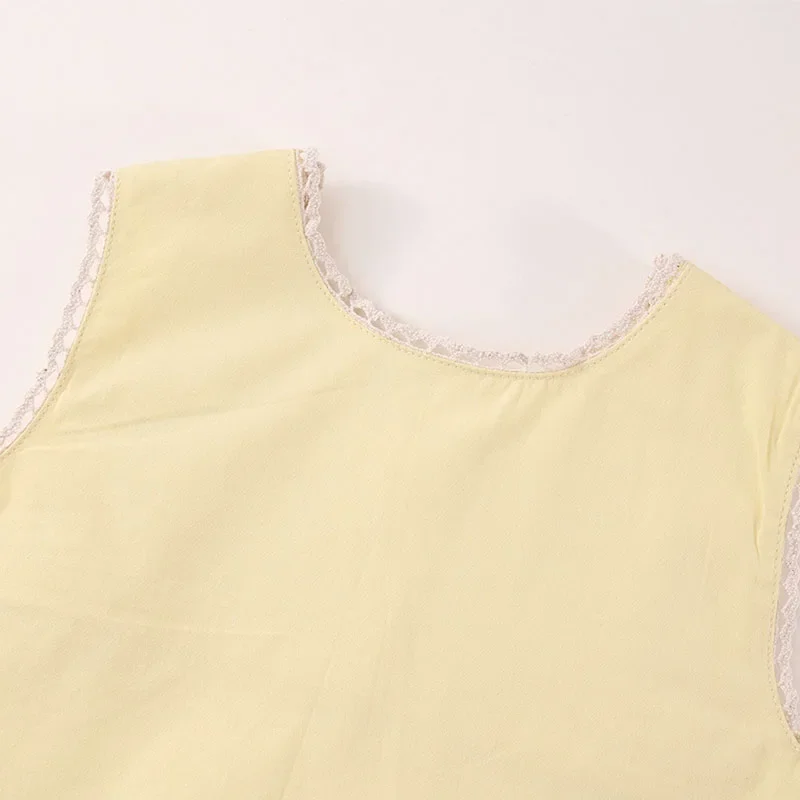Conjunto verano niña: top sin mangas bordado y shorts - imagen 5