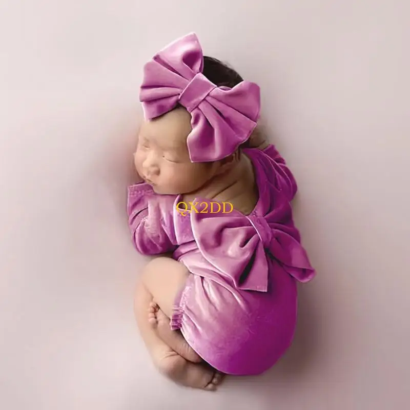Conjunto de terciopelo para recién nacido – traje elegante en fotos - imagen 5