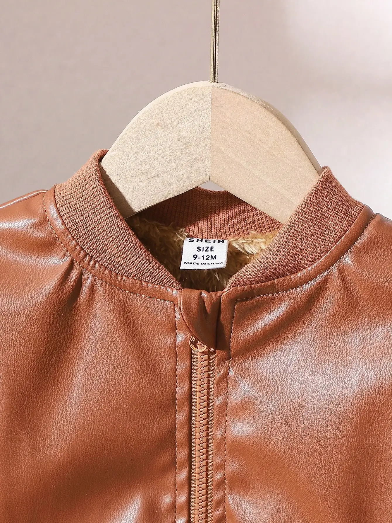 Chaqueta de cuero para bebé marrón cálida lana otoño-invierno - imagen 4