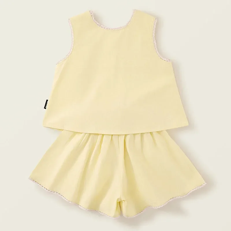 Conjunto verano niña: top sin mangas bordado y shorts - imagen 4