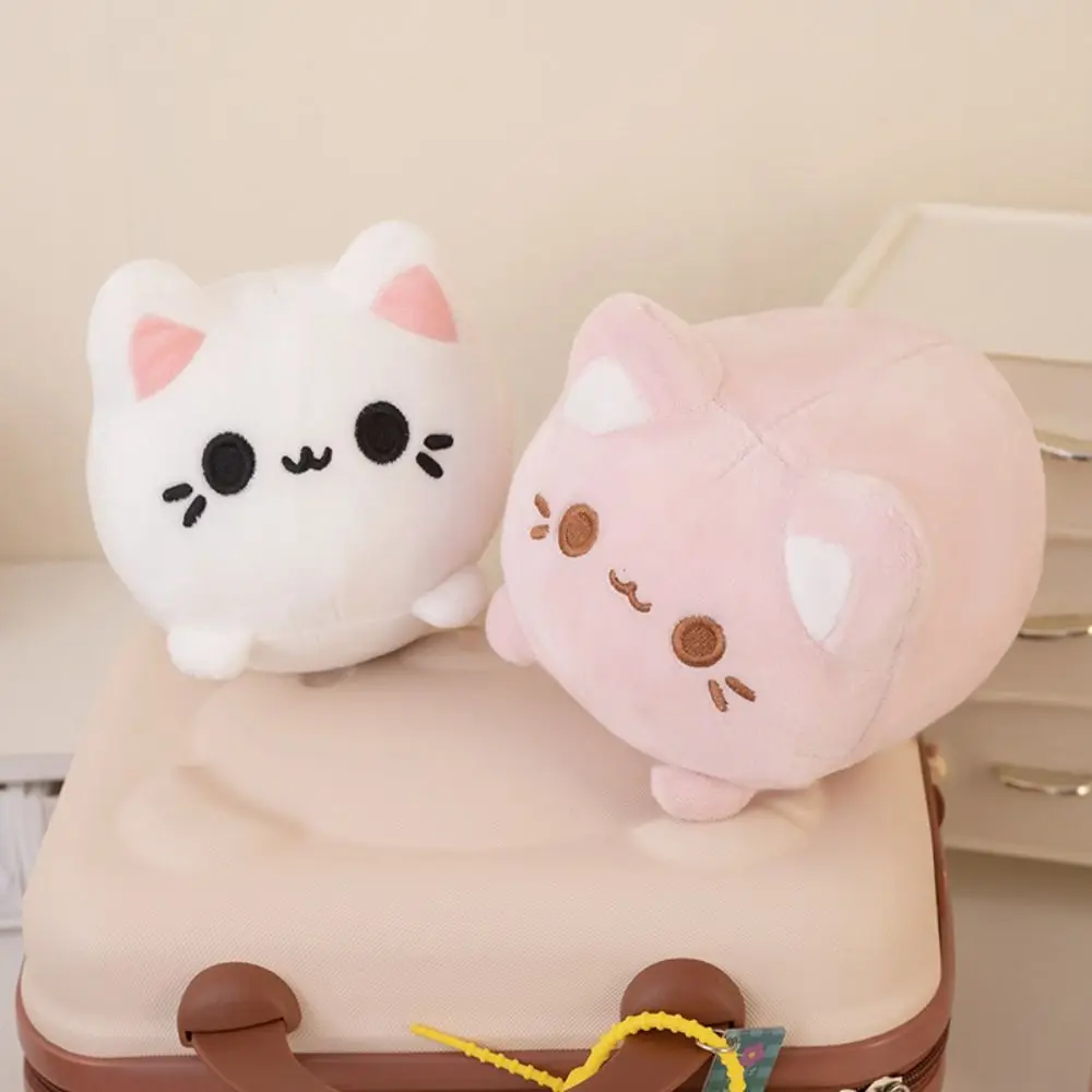 Peluche de gatito estilo dibujos animados