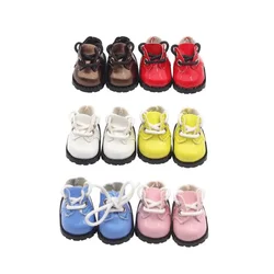 Zapatos de cuero para muñeca de trapo - DIY con correa