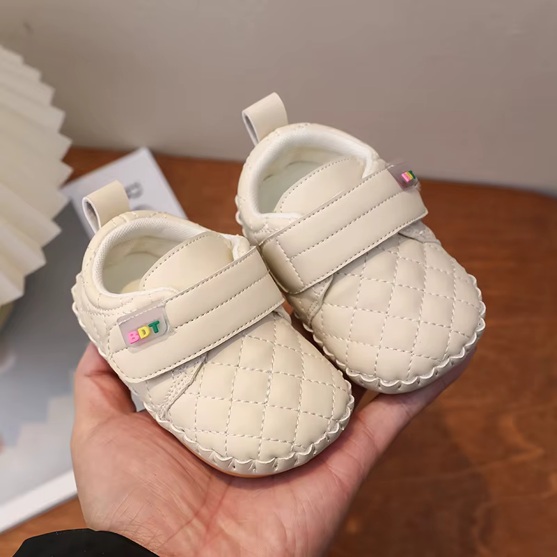 Zapatillas ligeras para niños con suela antideslizante - imagen 5