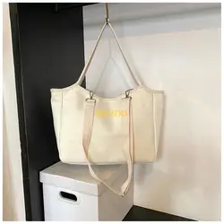 Bolsa pañales algodón con bordado de oso y bolsillos impermeables