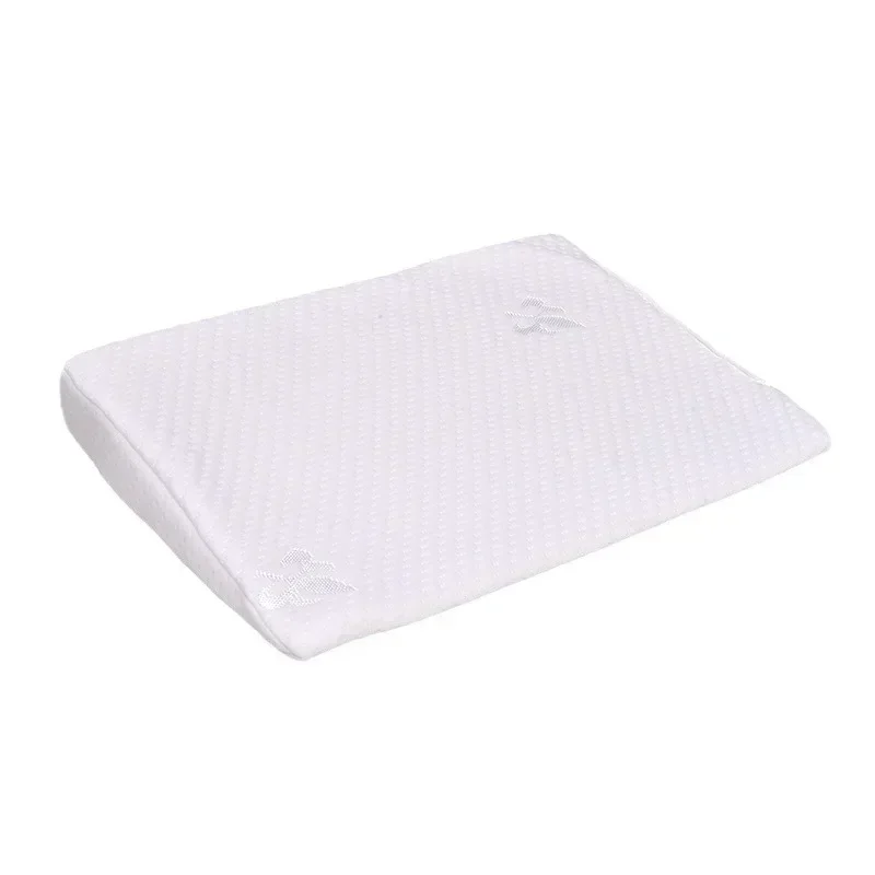 Almohada antivómitos inclinada antideslizante transpirable para bebé - imagen 3