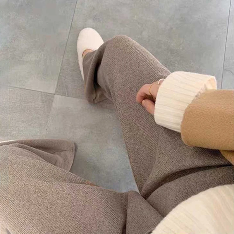 Pantalón premamá de velludo grueso y cálido – Tiro alto para invierno - imagen 4