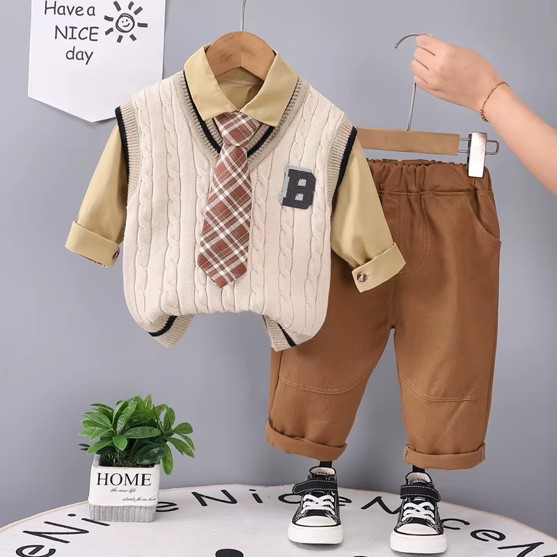 Conjunto bebé algodón primavera: camiseta, pantalón y chaleco - imagen 3