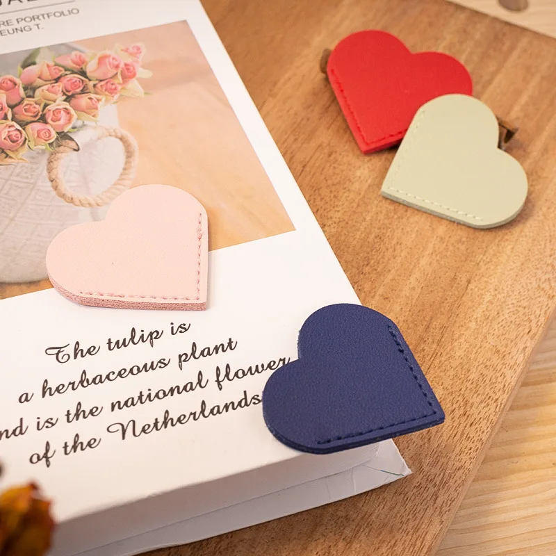 Marcapáginas infantil de corazón en cuero PU para libros, regalo - imagen 2