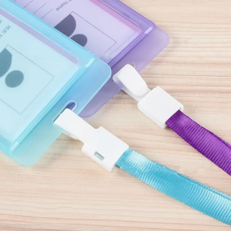 Funda protectora transparente para tarjeta identificativa doble cara