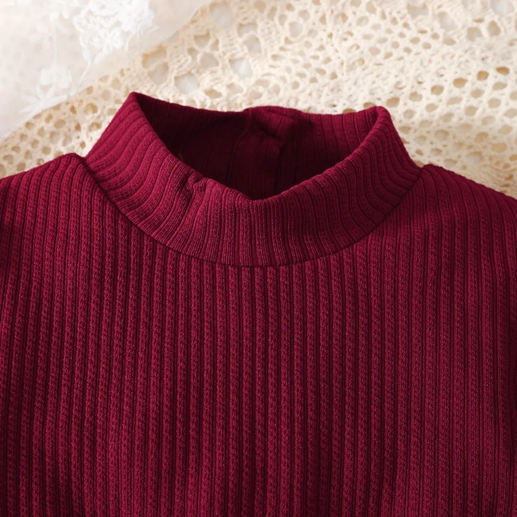 Vestido princesa para niña en terciopelo rojo con lazo - imagen 4
