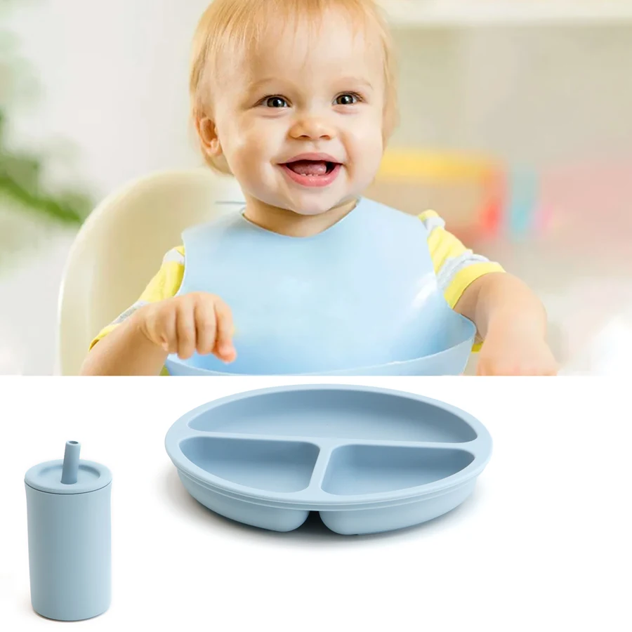 Plato guardado en una cesta de alimentos para bebé