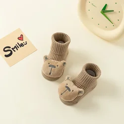 Calcetines antideslizantes con diseño 3D para bebé suave y cómodo