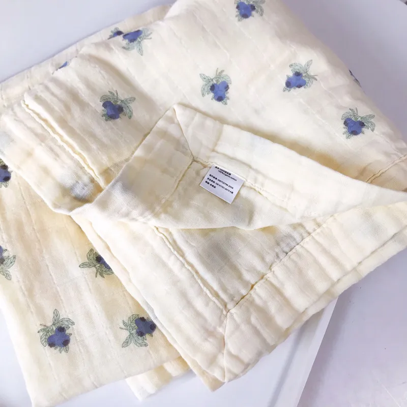 Manta de muselina estampada de arándanos para bebé recién nacido