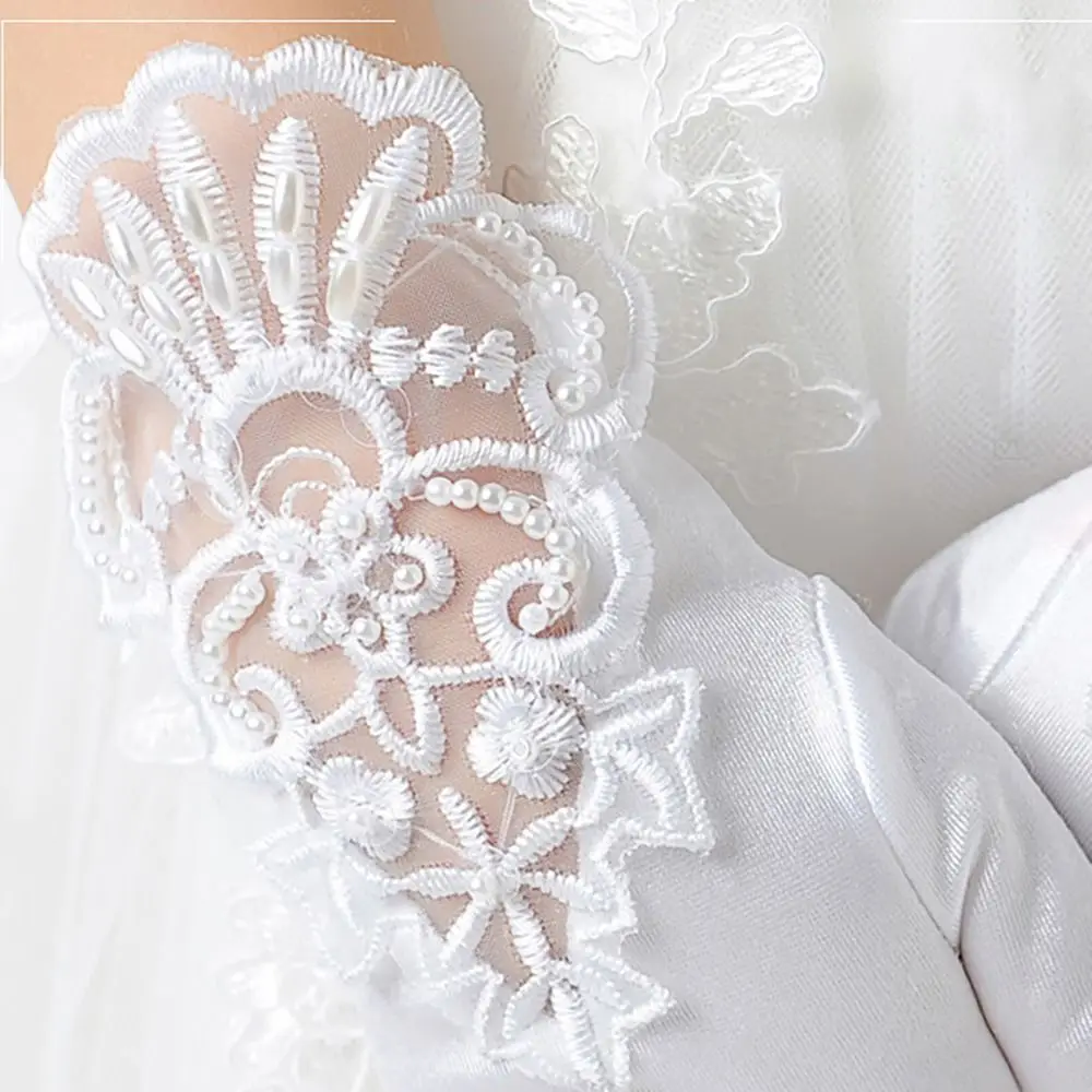 Guantes para niña de boda con flores – Estilo princesa - imagen 2