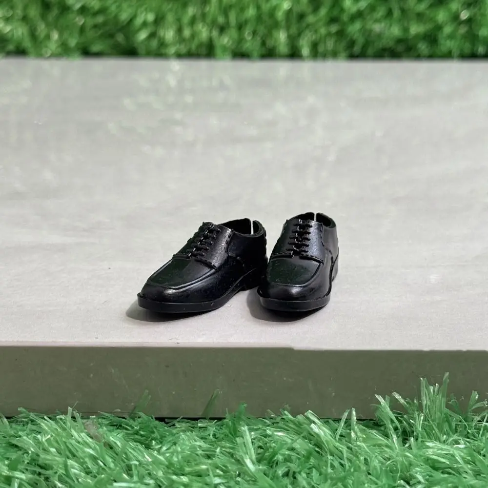 Varias botas con diseños distintos para combinar