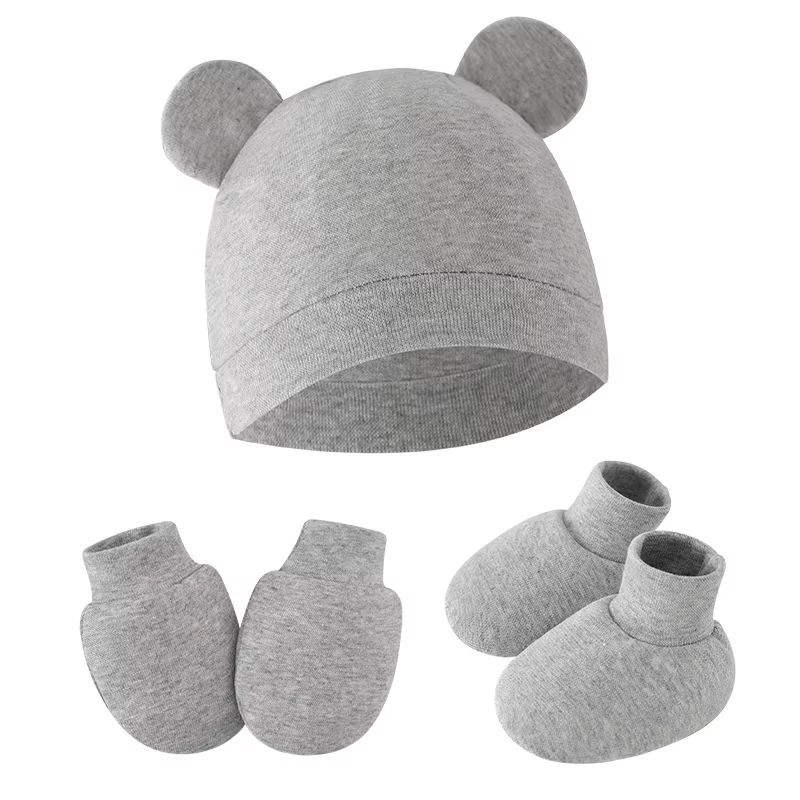 Gorro, manoplas y calcetines de oso para bebé – Algodón suave arrullado