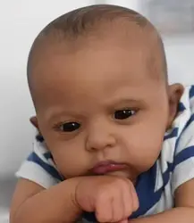 NPK Cameron muñeca reborn bebé realista pintada a mano piel oscura
