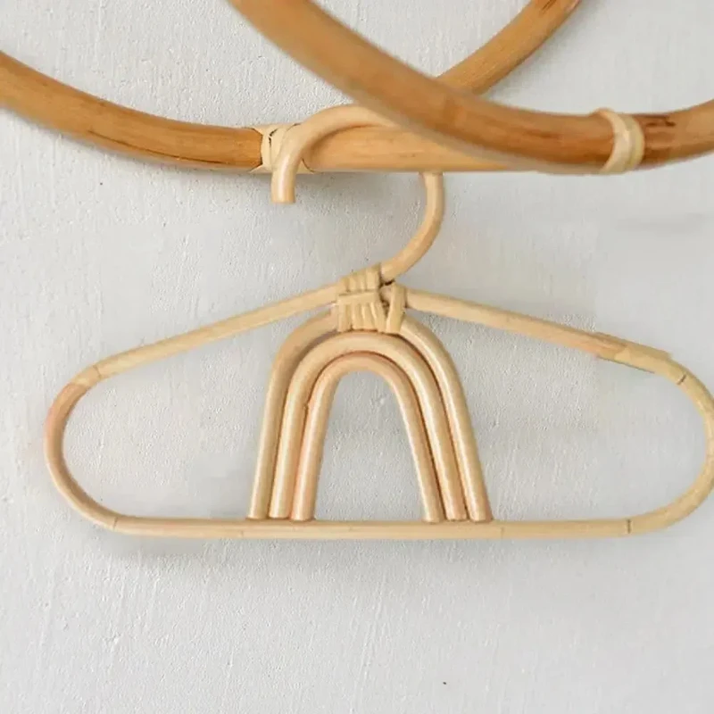 Perchas infantiles de pared Kinderen con luna y arcoíris - imagen 2