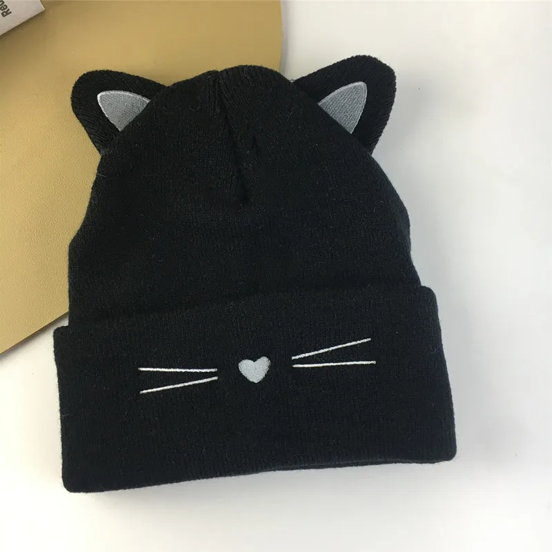 Detalle del material suave del gorro